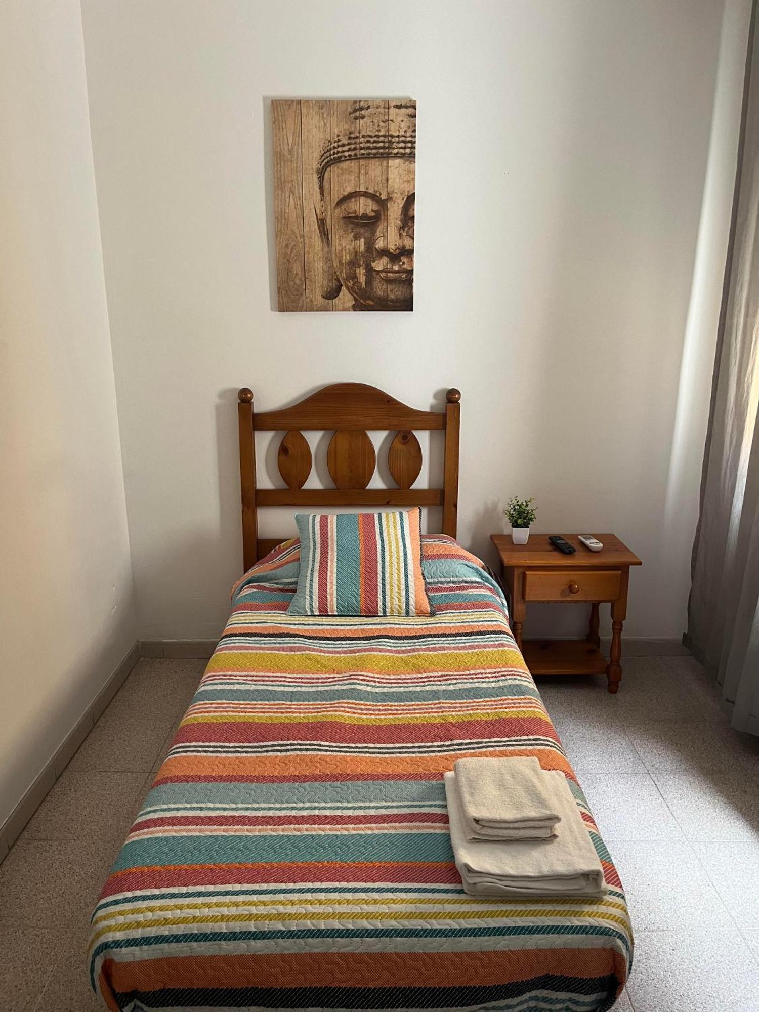 Hostal La Masia 만레사 외부 사진